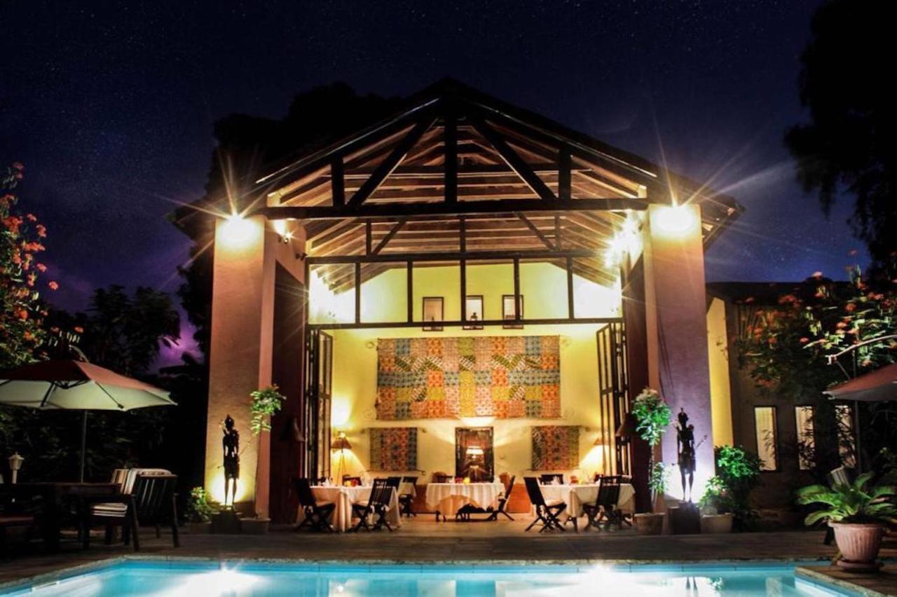 Hibiscus House Gambia Brufut Exterior foto