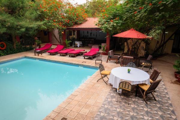 Hibiscus House Gambia Brufut Exterior foto