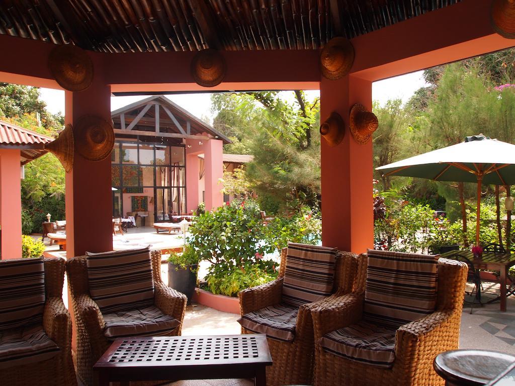 Hibiscus House Gambia Brufut Exterior foto