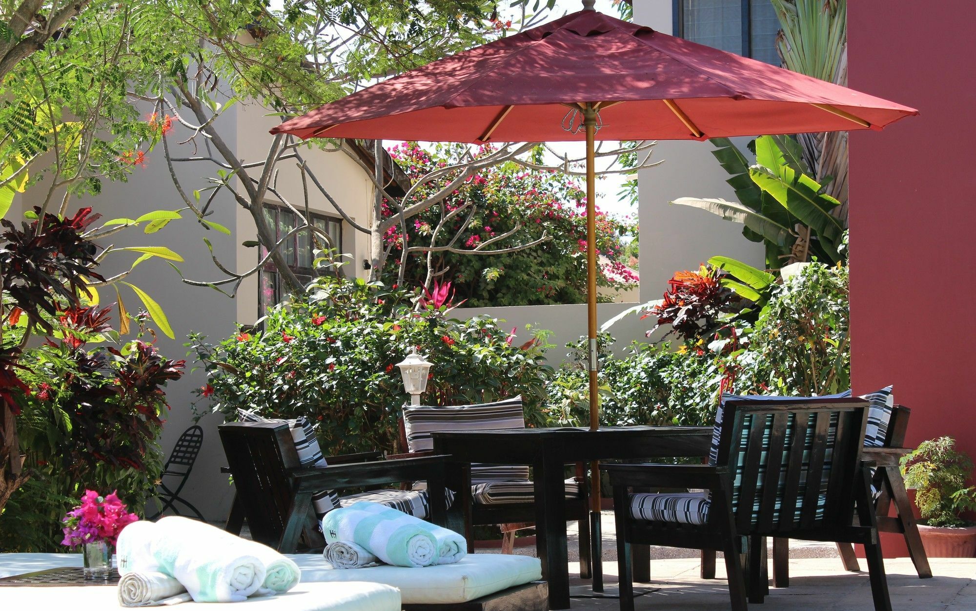 Hibiscus House Gambia Brufut Exterior foto